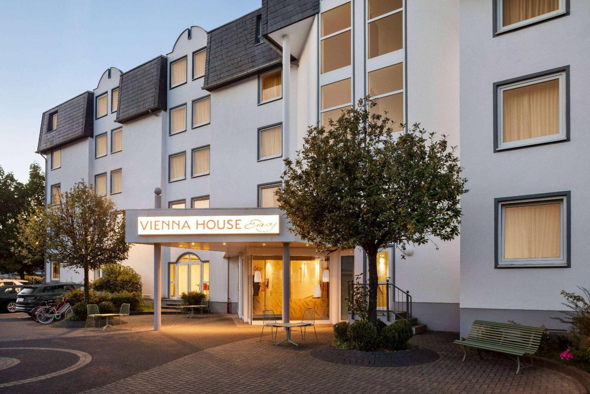 Vienna House Easy By Wyndham Limburg Ξενοδοχείο Limburg an der Lahn Εξωτερικό φωτογραφία
